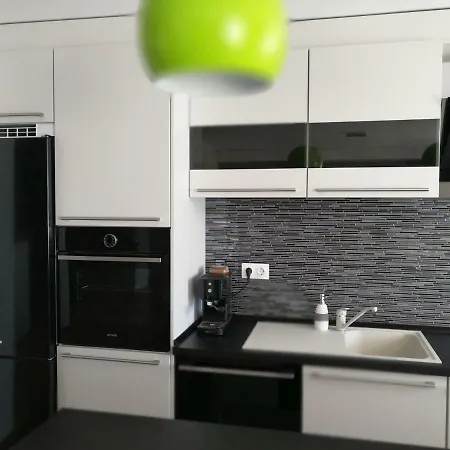 Apartment Chic *